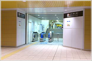 JR森ノ宮 南口改札