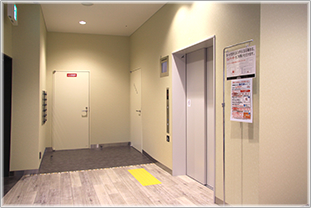 4. エレベーターで3Fへ